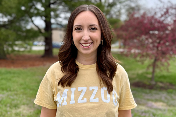 Veterinary student Kyleigh Stagner